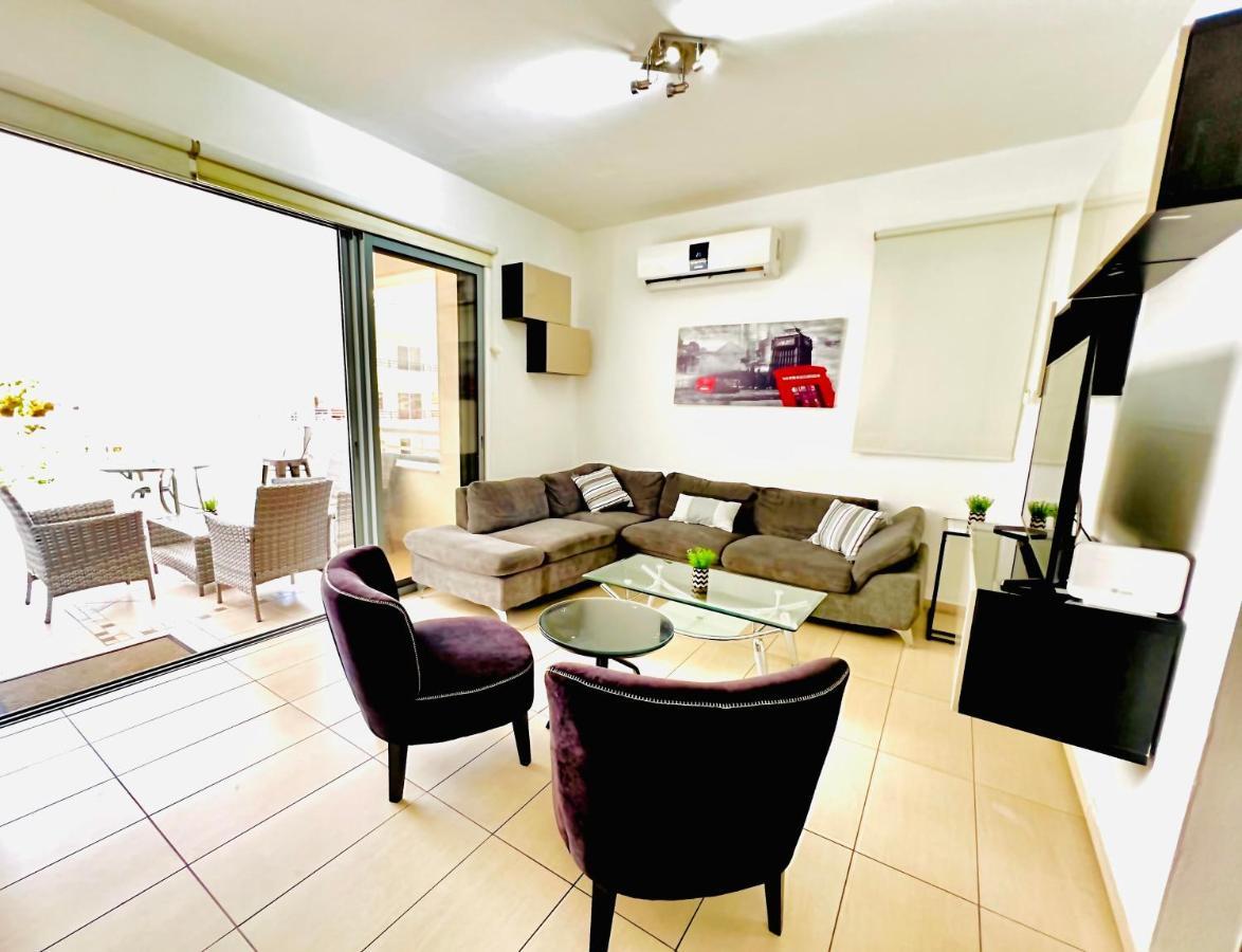 Lara 303 Appartement Larnaca Buitenkant foto